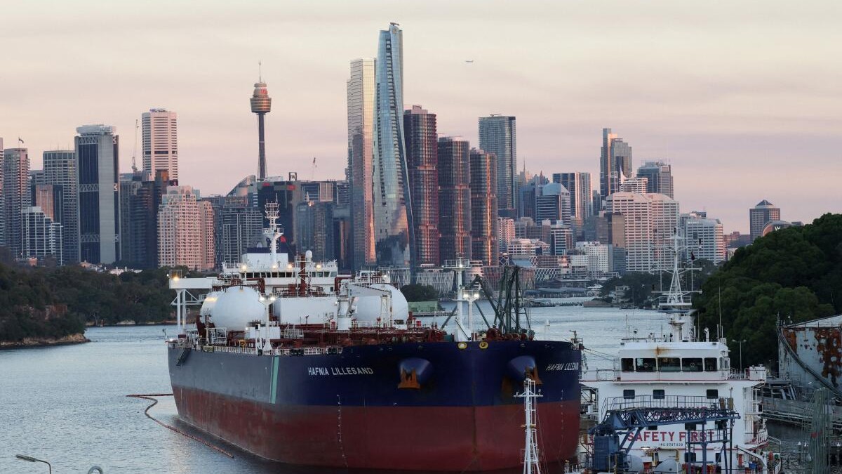 Global Economy Hit by $50 Billion Oil Loss as Iran Conflict Disrupts Energy Supply