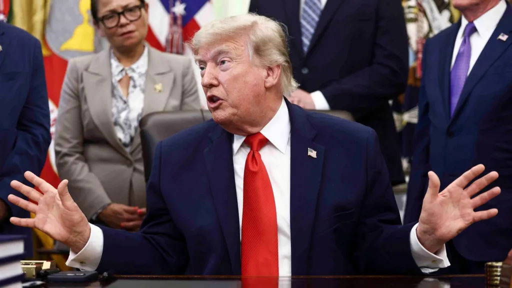 Iran and US Near Historic Deal to Ease Tensions and Reopen Key Oil Route