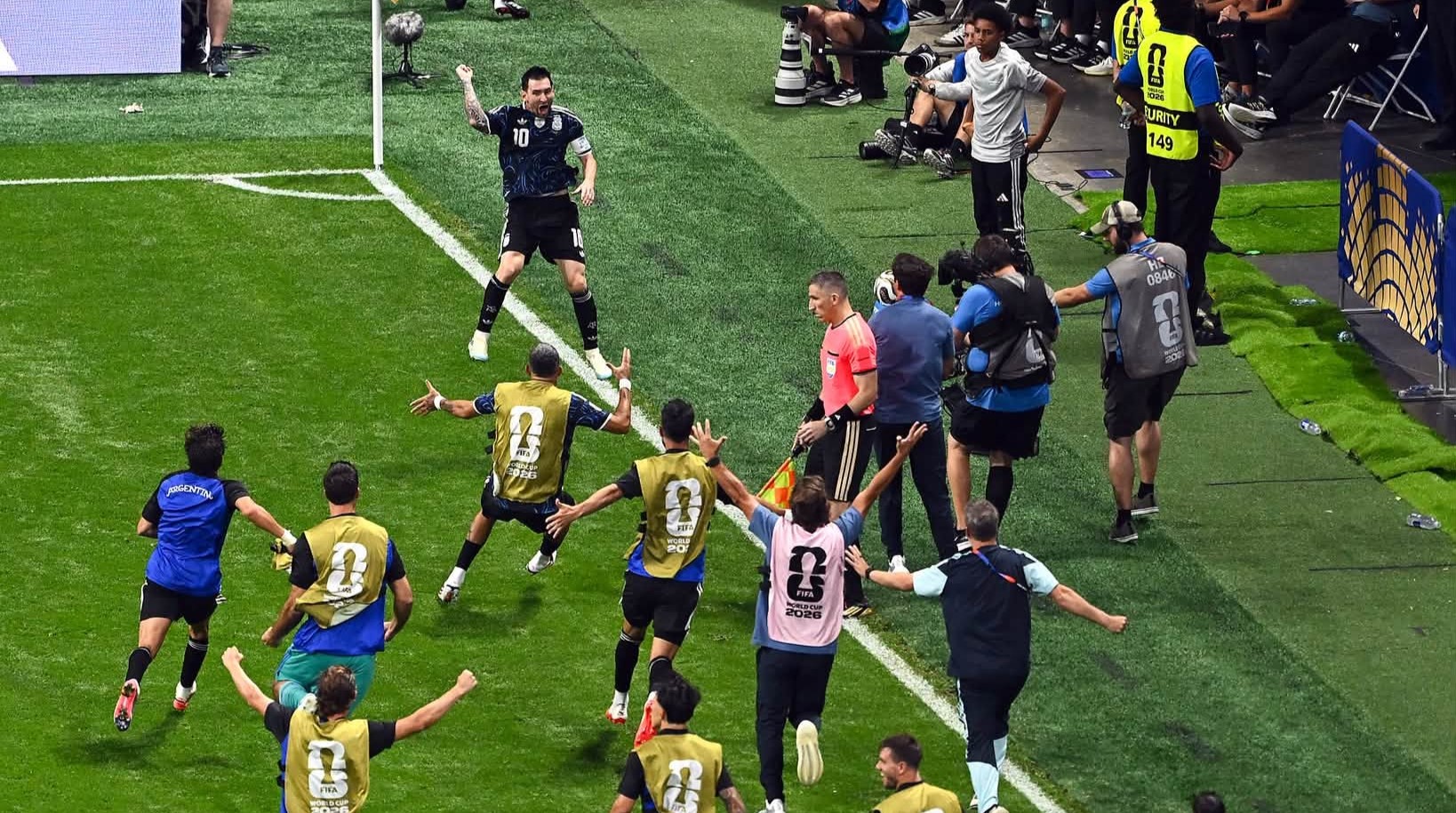 Argentina Defeat England 2-1 to Reach FIFA World Cup 2026 Final